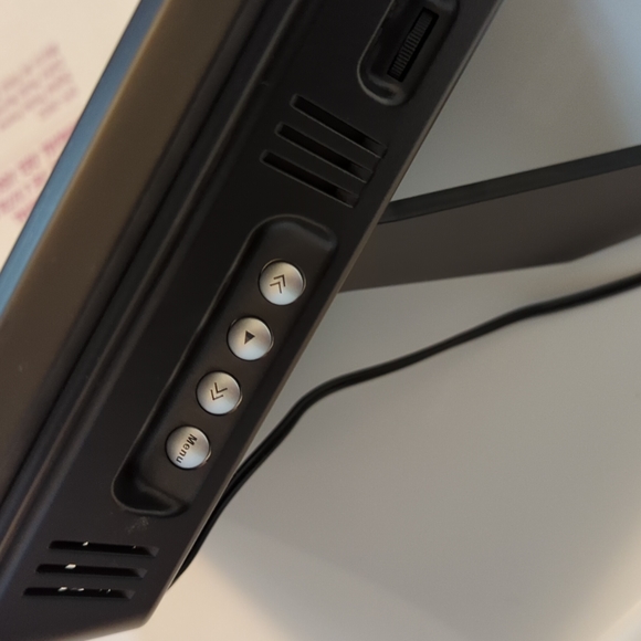 Digital Photo Frame - Picture 3 of 3